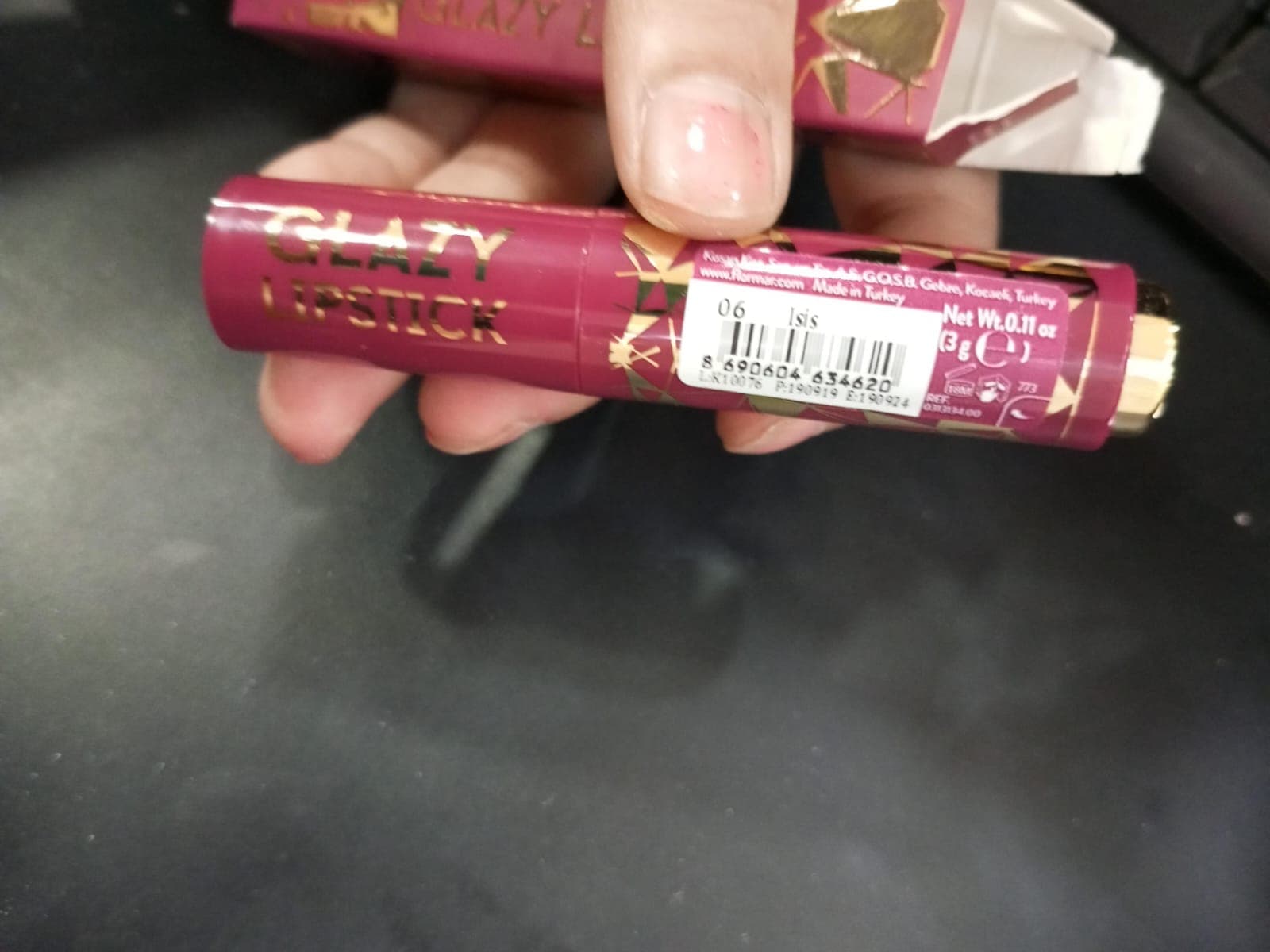 GLAZY LIPSTICKS